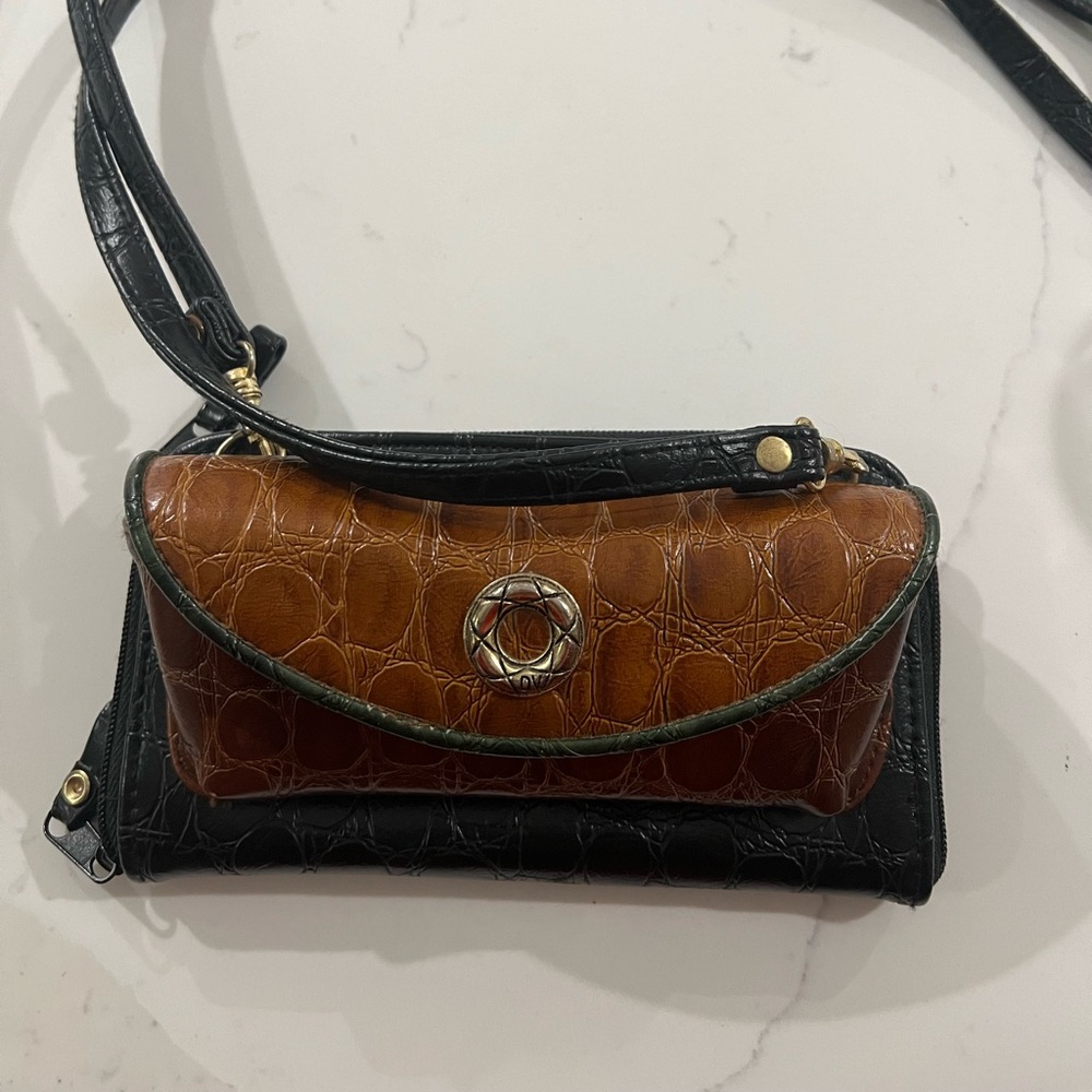 Crossbody 2 Tone Leather Wallet Clutch Sunglass Case